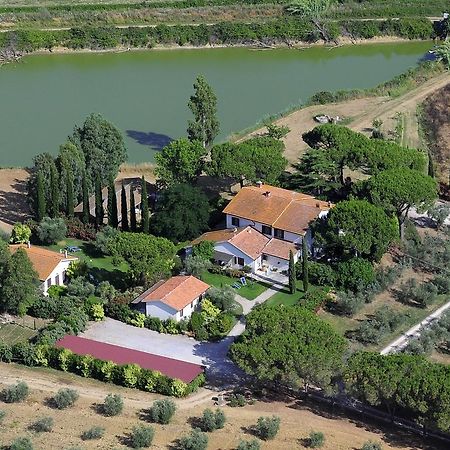 פונטבלנדה Agriturismo Peretti מראה חיצוני תמונה